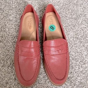 Women’s Size 8 red Sperry loafers